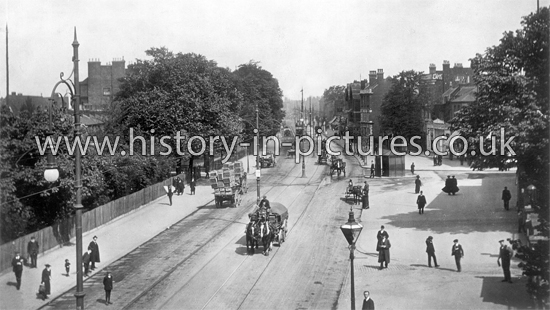 High Road from Park Lane, Tottenham, London. c.1917